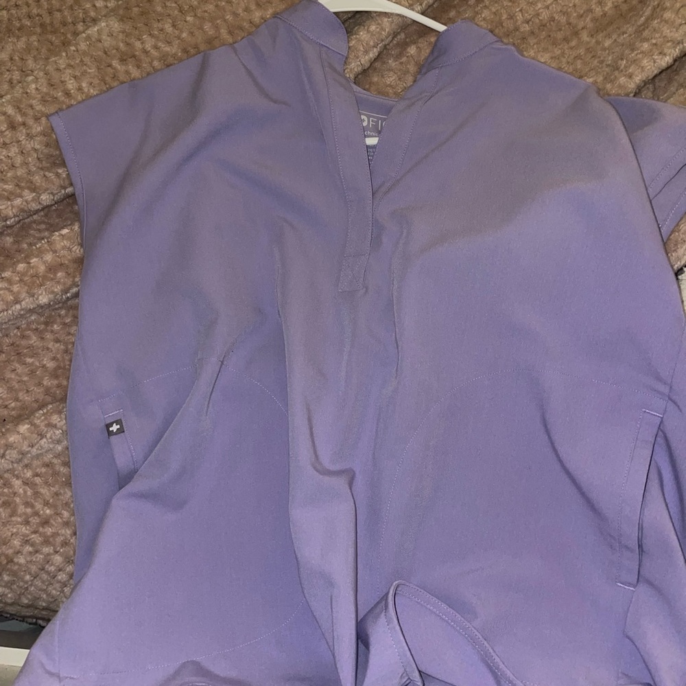 Figs Lavender Dew Scrubs